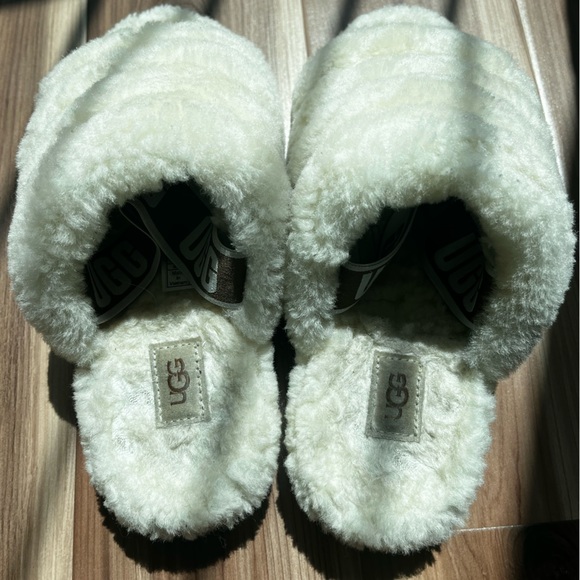UGG Fluff Yeah Slippers - Picture 5 of 5